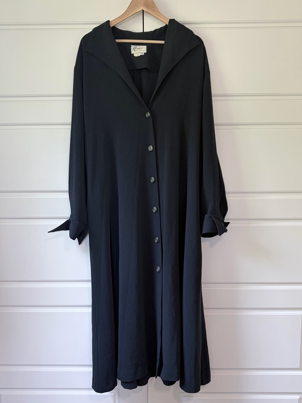 Vintage Women’s Oversized Navy Button Down Trench Coat Size Medium